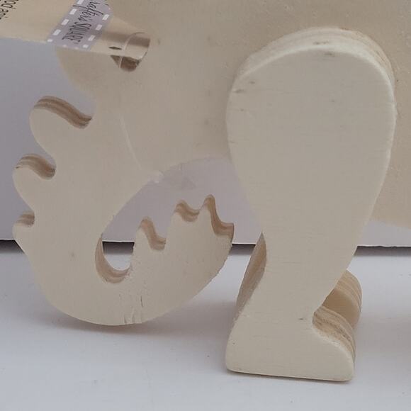 Crafter's SQUARE 3D Wood Dinosaur Animal Kit - Picture 3 of 7